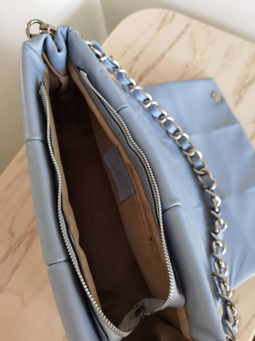 Duża torebka damska pikowana w kolorze baby blue, torba na ramię i do ręki